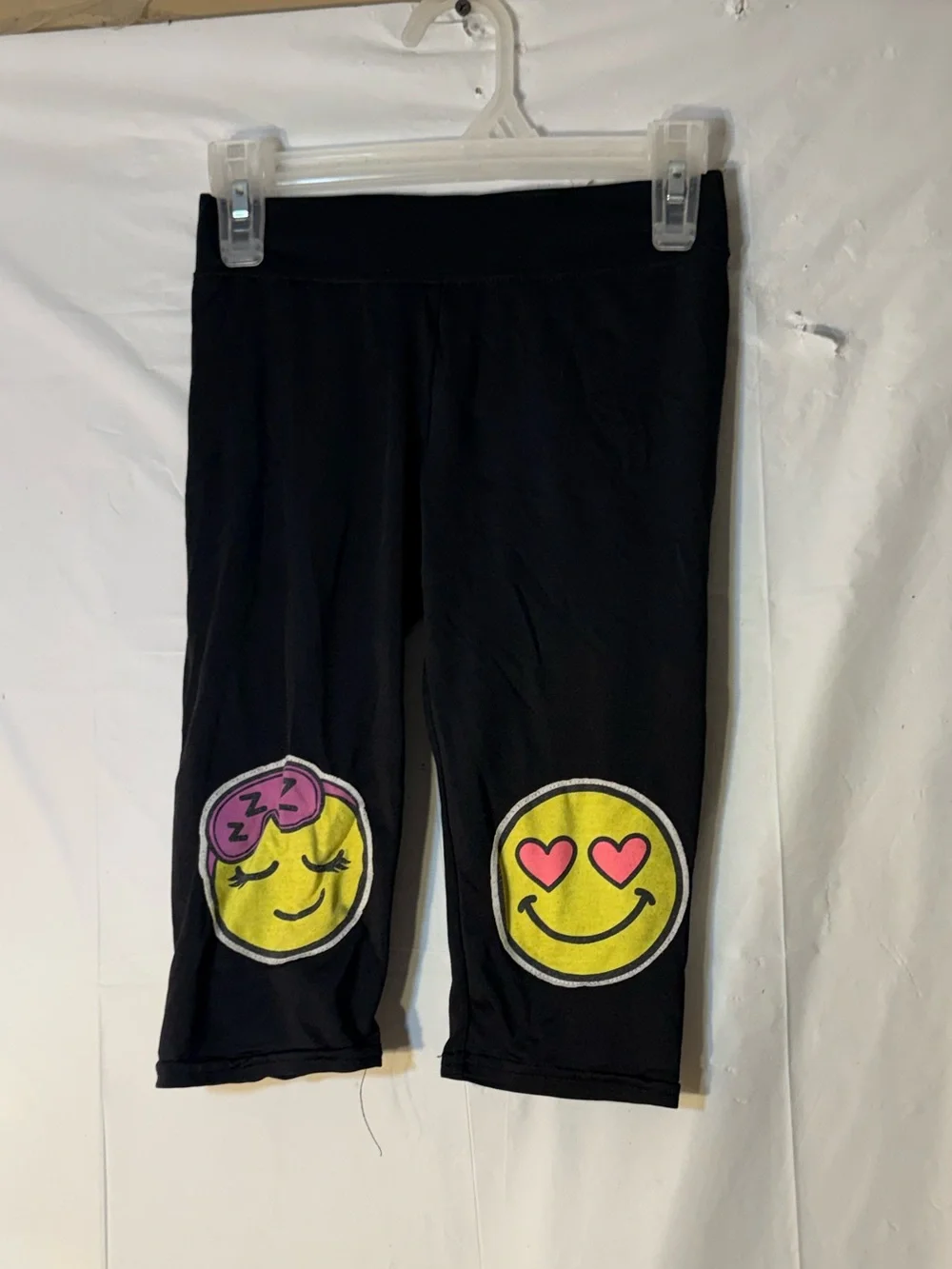 Justice girls black cropped leggings emoji patches size 6/7